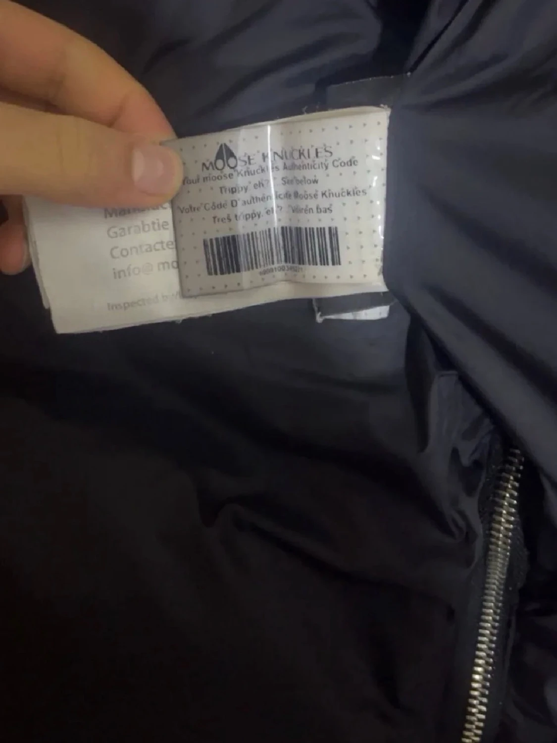 Svart dunjacka från Moose Knuckles - 3