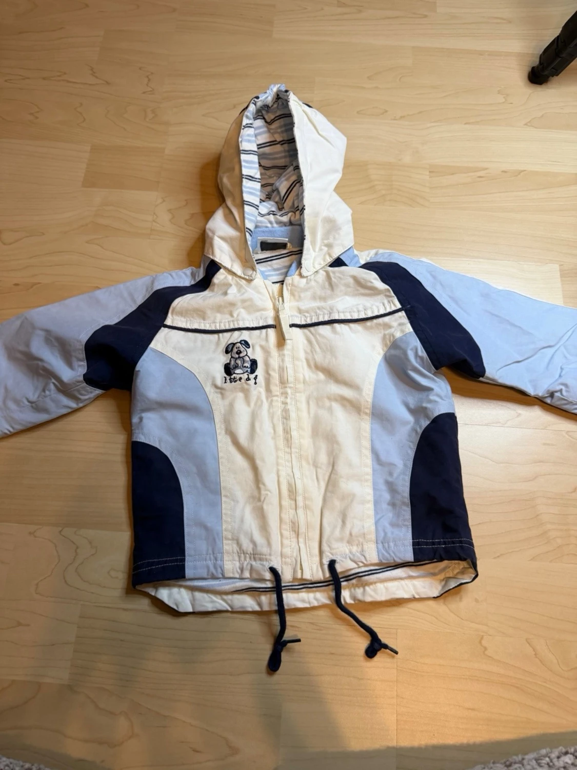 Vit och blå vindjacka KappAhl Baby