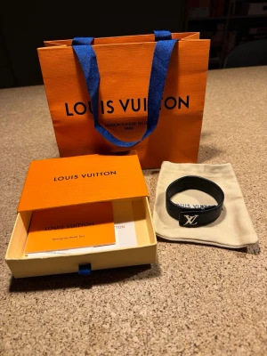 Lv armband  - Skick 9/10