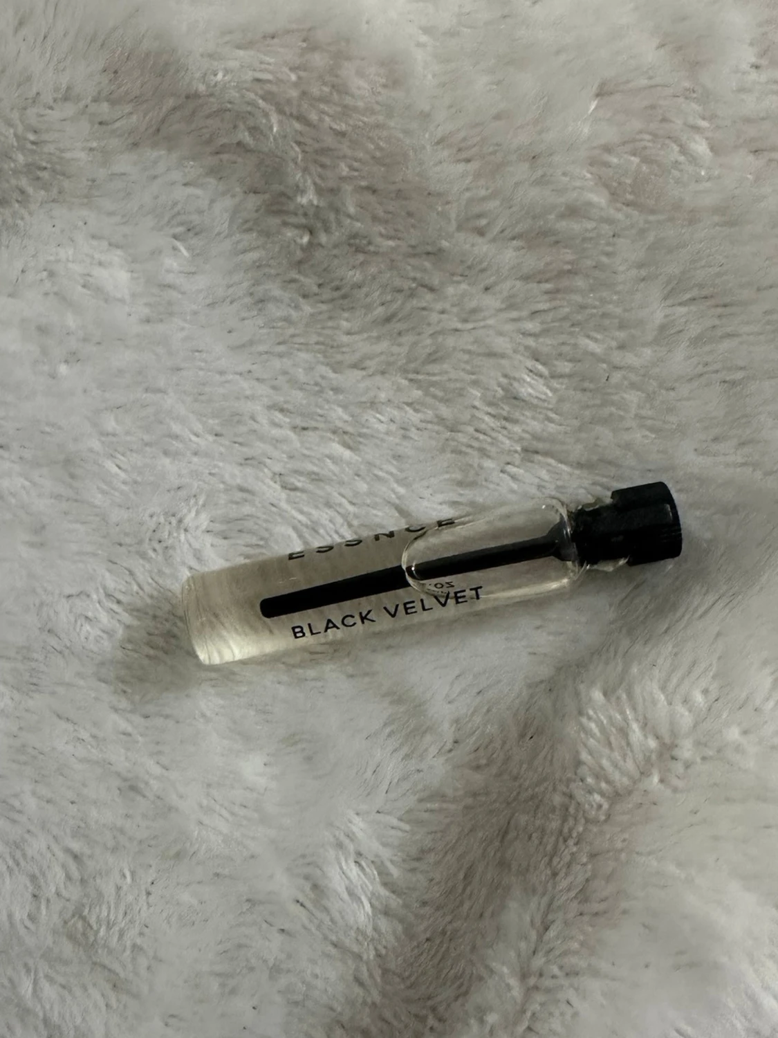Black Velvet parfymprov essnce