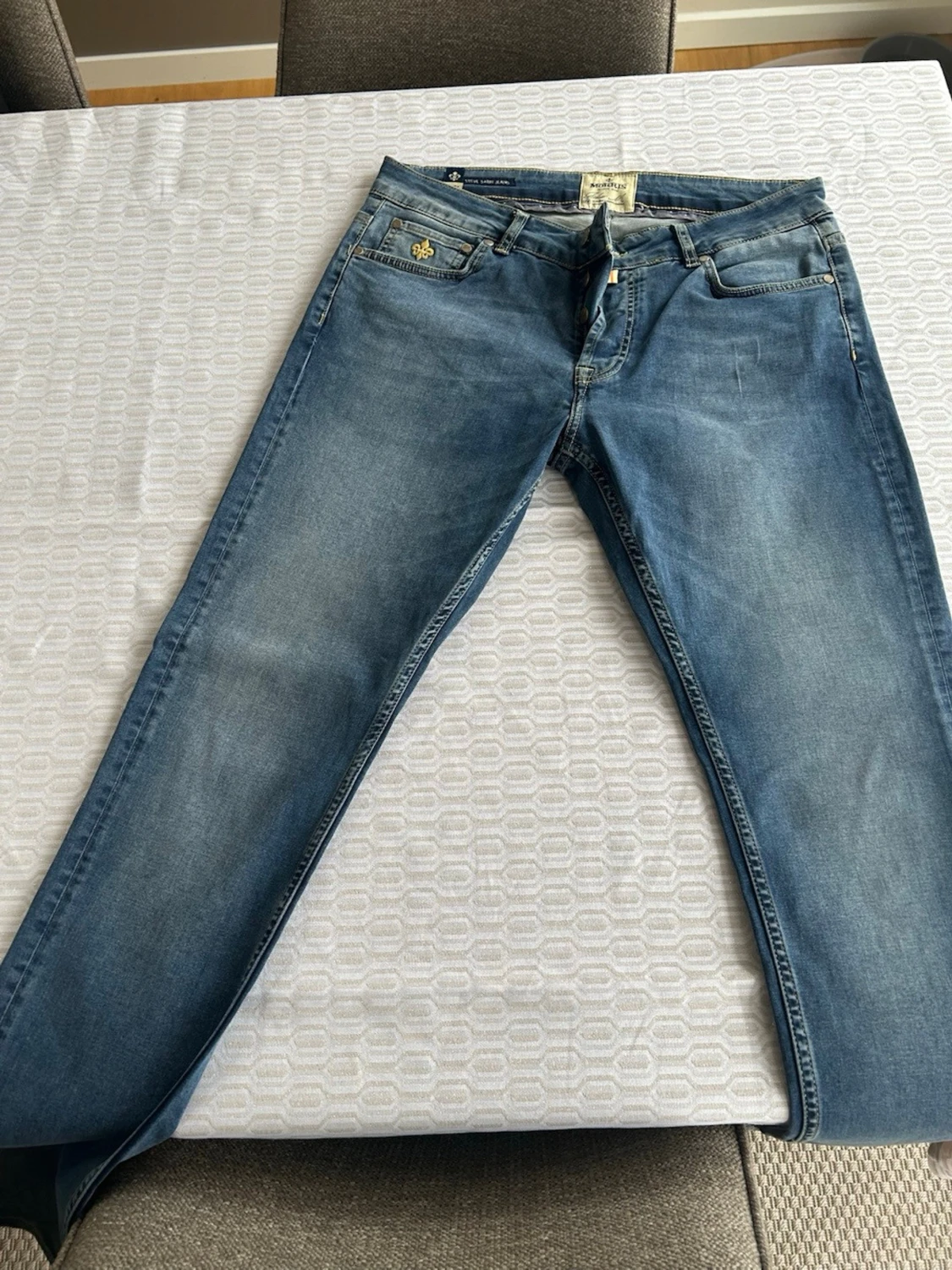 Blå jeans från Morris Steve satin 33/34