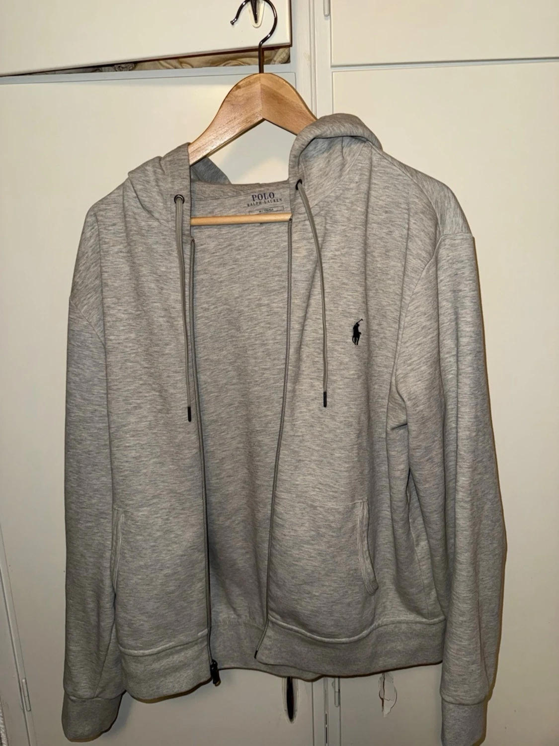 Grå hoodie från Polo Ralph Lauren