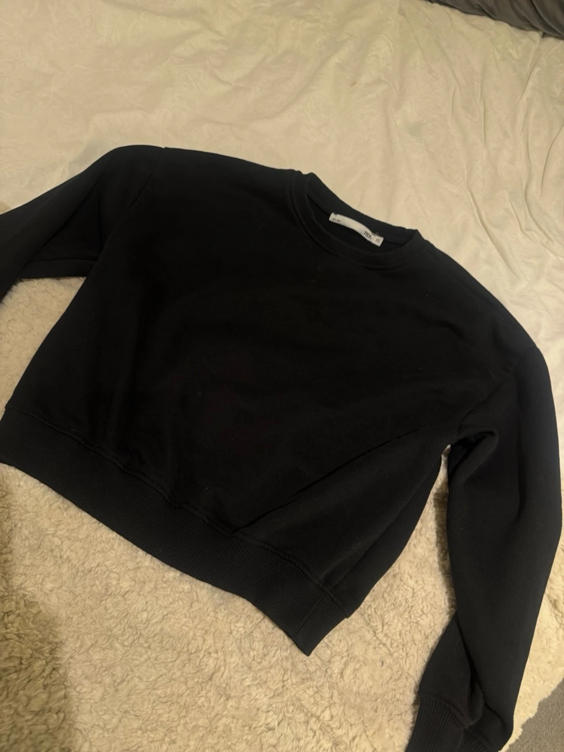 Svart basic sweatshirt