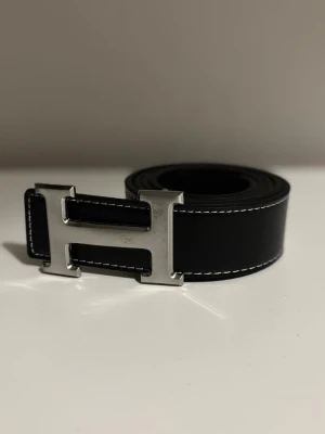 Herme’s bälte  - Helt ny, skickad inom lång  tid!
