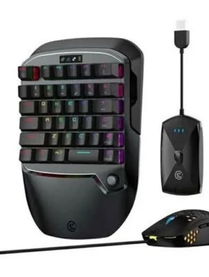 GameSir VX2 AimSwitch tangentbord & mus - Säljer ett GameSir VX2 AimSwitch gaming-tangentbord och mus med RGB-belysning. Tangentbordet har mekaniska knappar och handledsstöd, och musen har honeycomb-design för låg vikt. Perfekt för dig som vill ha snabb respons i spel. Kompatibel med flera plattformar. Skicket är bra men kartongen är lite skadad