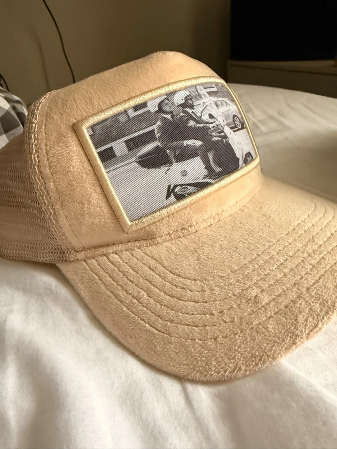 Beige truckerkeps med foto-patch - 1