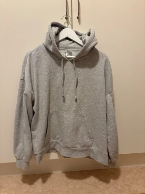 Hoddie - Använt få tal gånger 