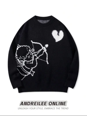Svart stickad tröja med amor-motiv - Cool svart stickad tröja med vit amor-figur som skjuter pil mot ett hjärta på bröstet. Tröjan har rund halsringning och ribbade muddar. Perfekt för dig som gillar unika och trendiga plagg med grafiska tryck.