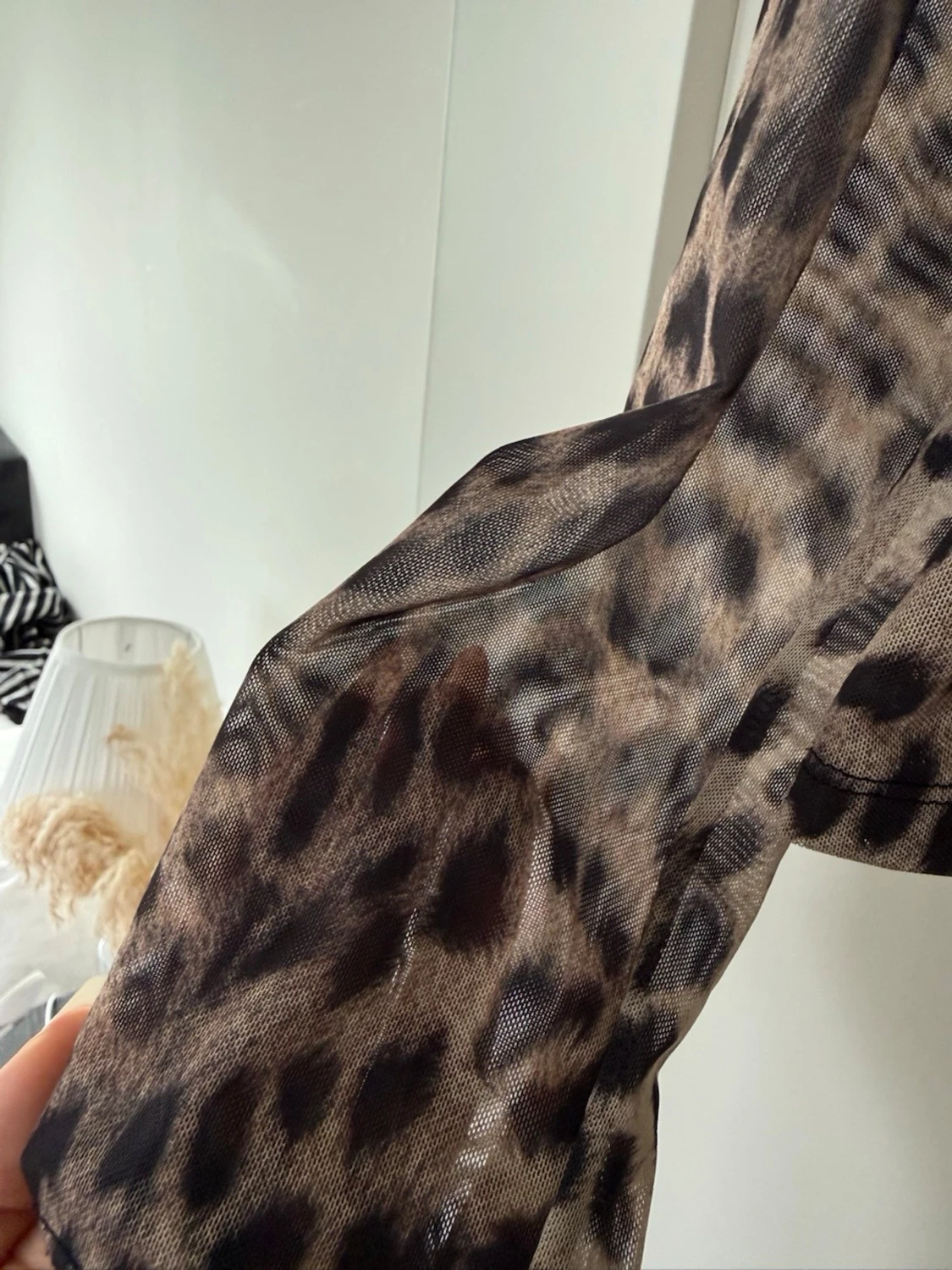 Leopardmönstrad mesh topp - 1