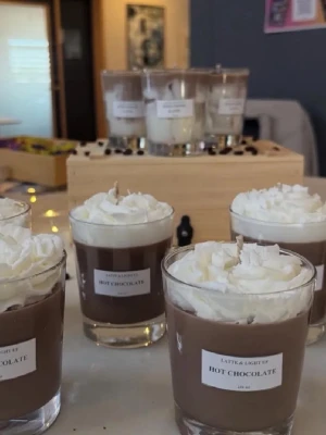 Doftljus -  hot chocolate 🍫  - Doftljus inspirerat av varm choklad 🍫 