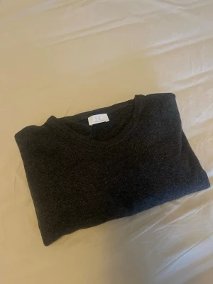 Italiensk ull tröja  - Ull tröja från Filippo Rebrti