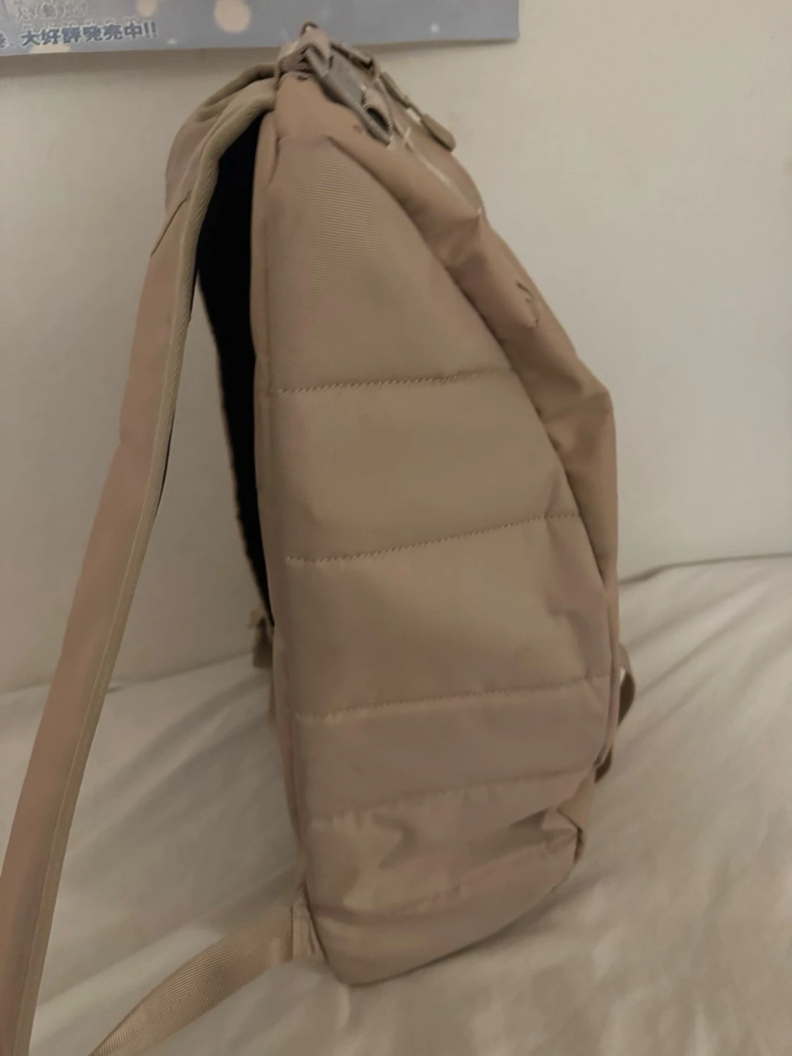 Beige ryggsäck från Douchebags - 2