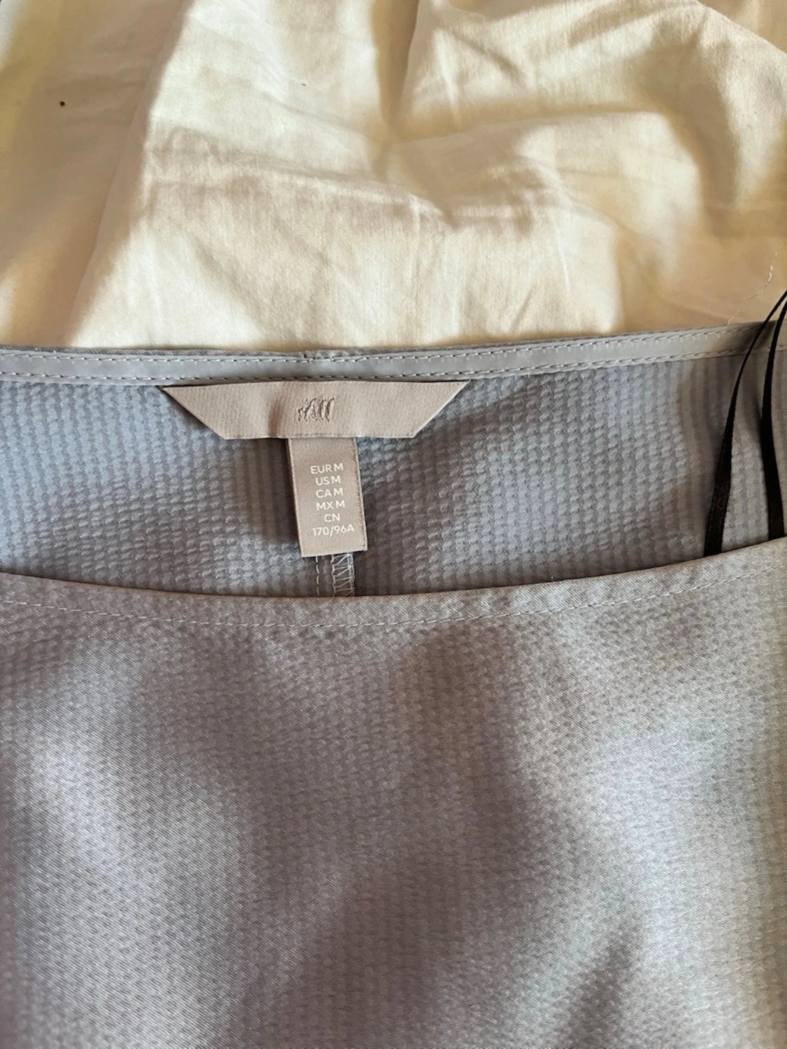 Glansig satinblus - 1