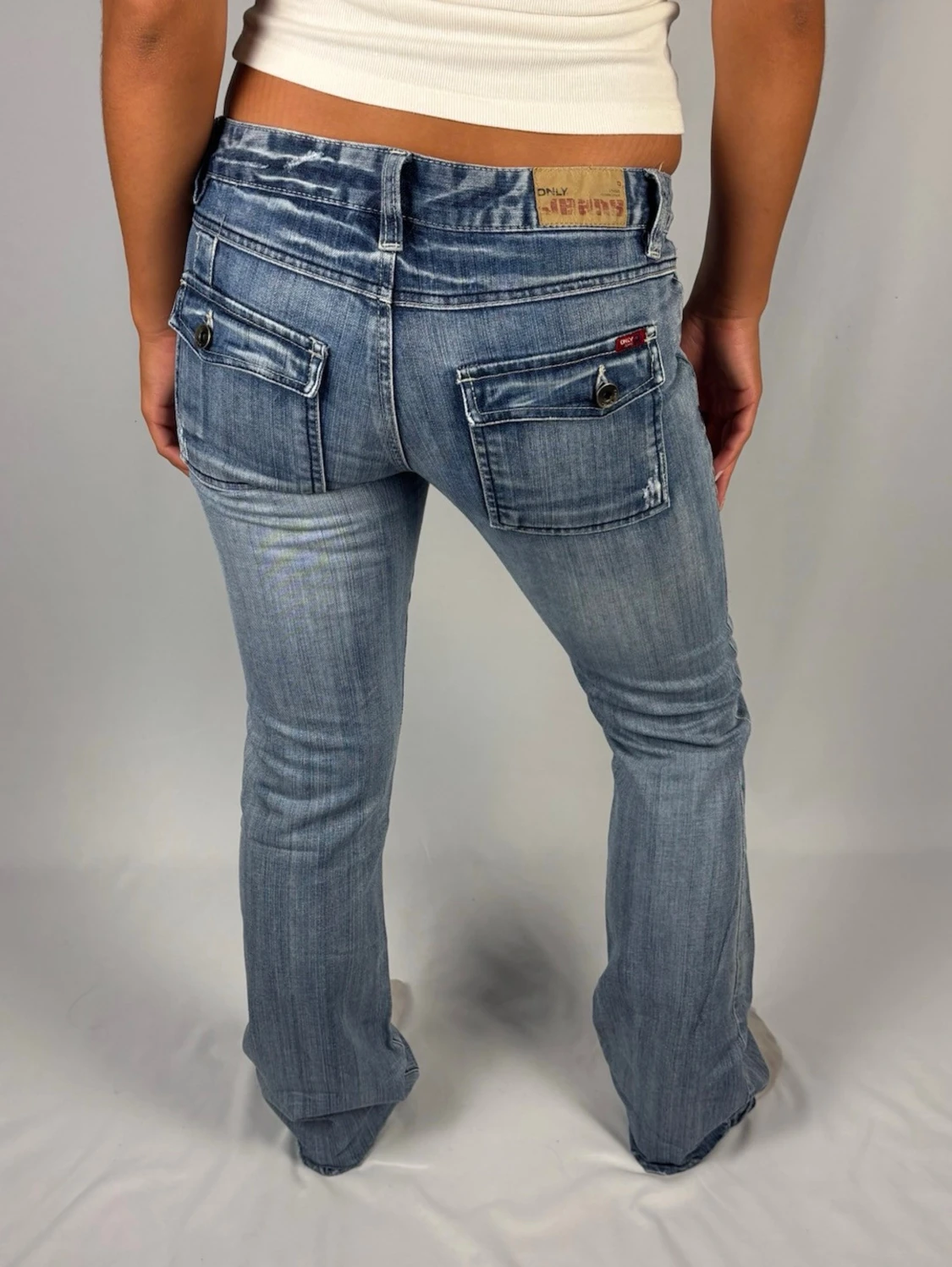 Såå snygga lågmidjade jeans - 3