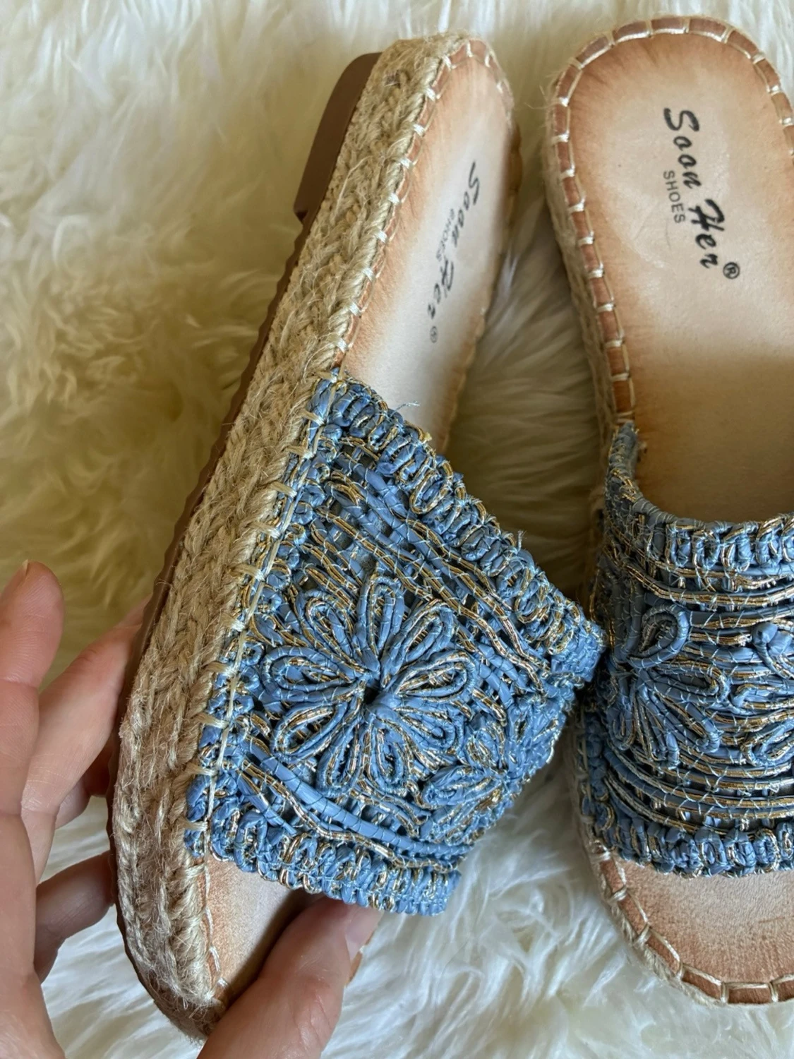 Blå broderade sandaler från Soon Her - 1