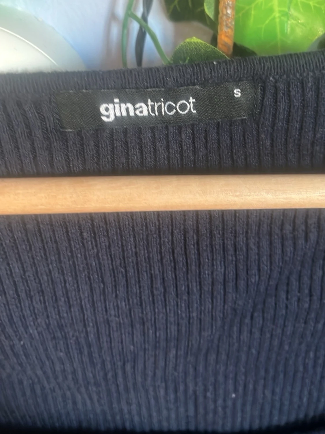 Svart ribbad topp Gina Tricot - 1