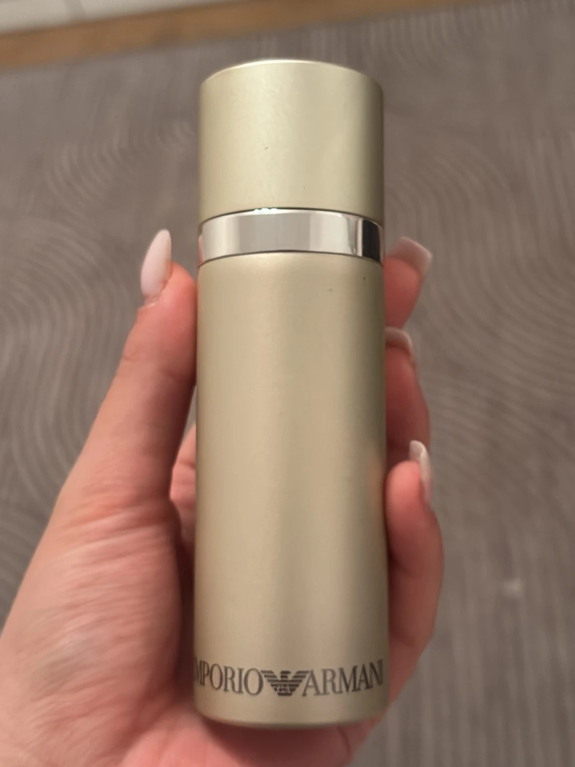 Emporio Armani parfym beige metall