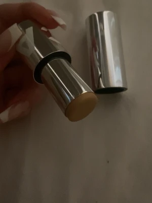 Caia BB stick 20W - Caia BB stick i färgen 20W