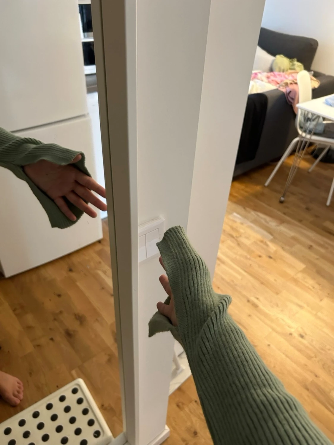 Ljusgrön ribbad långklänning - 2