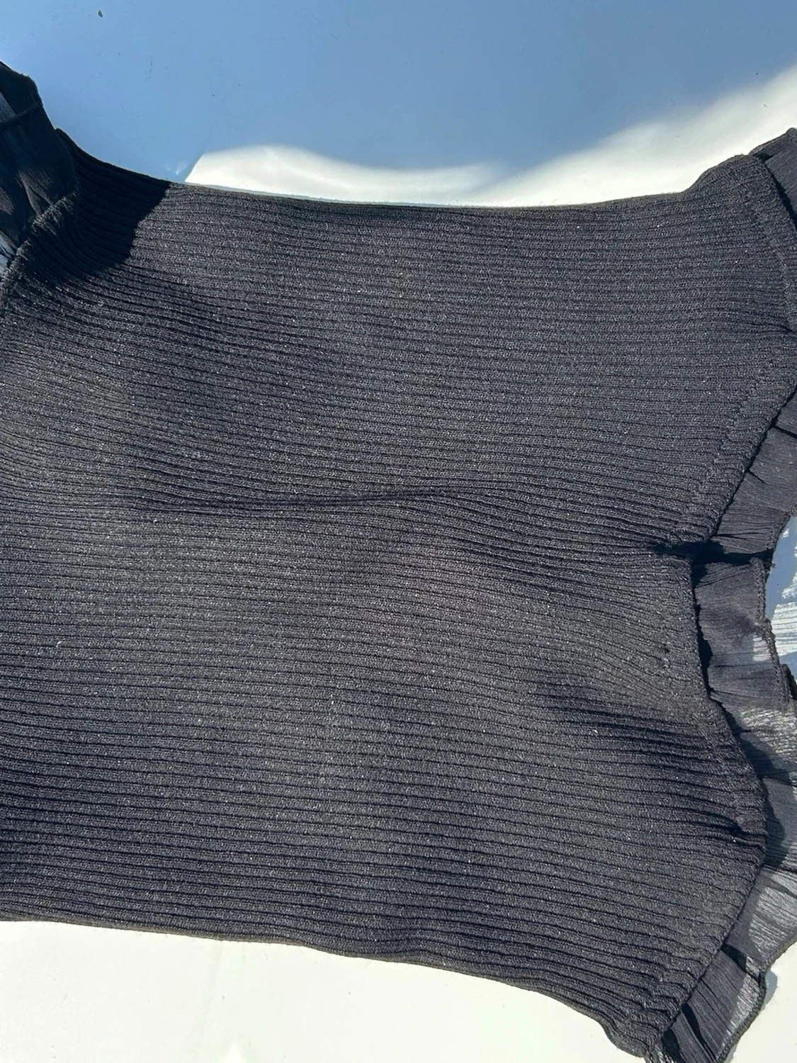 Svart ribbad bandeau topp med snörning