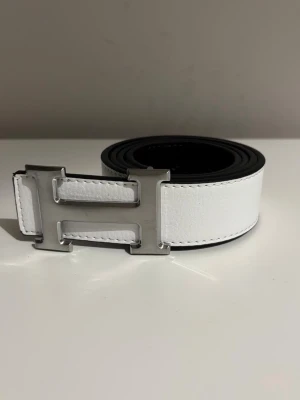 Herme’s bälte  - Helt ny