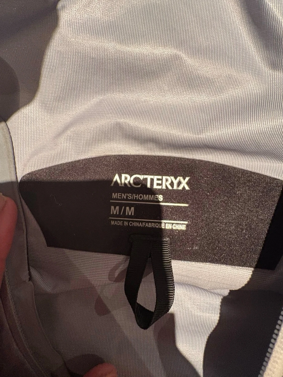 Ljusgrå regnjacka från Arc'teryx - 4
