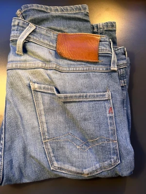 Replay jeans  - Passar perfekt på 1.80 kille