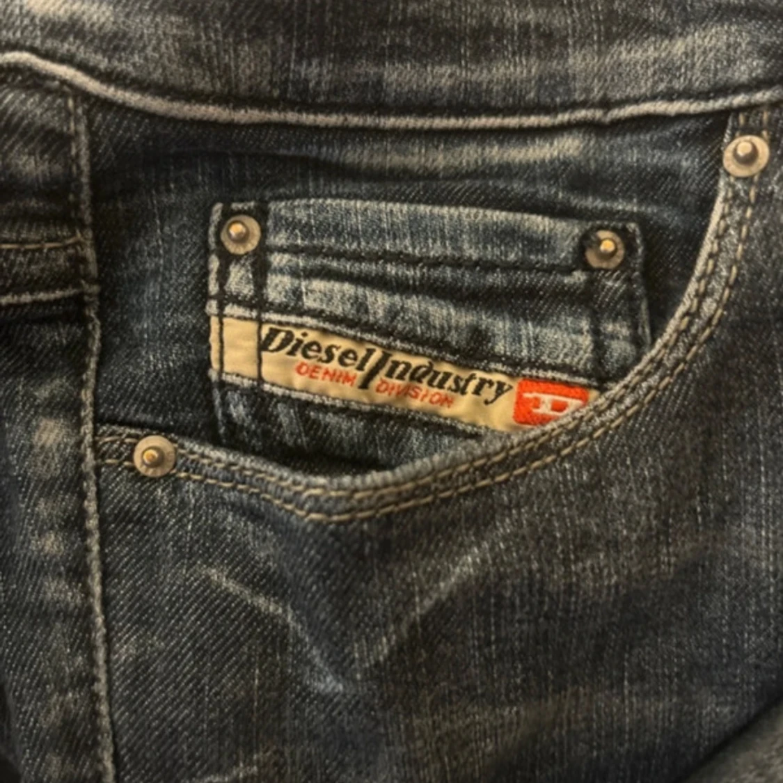 Lågmidjade bootcut jeans från Diesel - 2