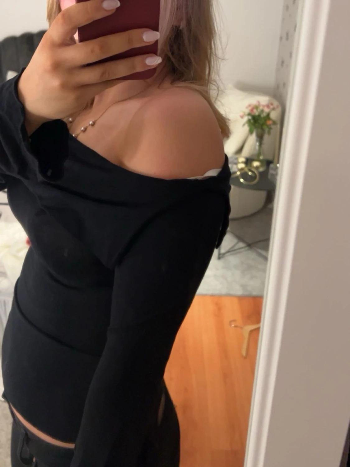 Svart off shoulder topp - 1