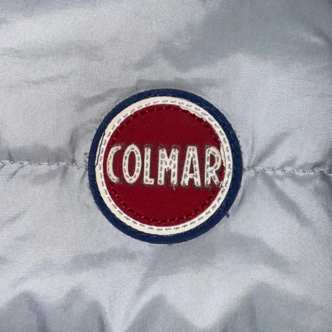 Ljusgrå pufferjacka från Colmar - 3