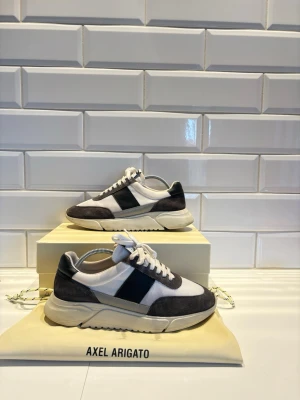 Arigato  - Arigato genesis | Storlek 43 | Nypris 3000kr