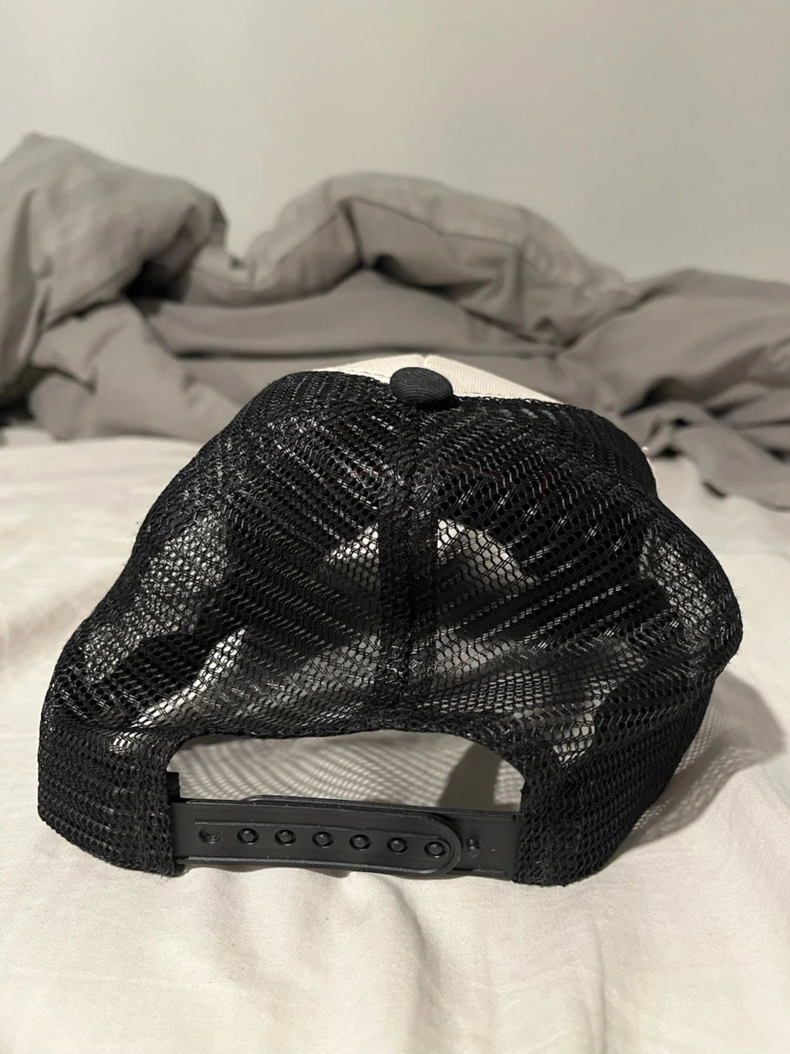 The indian skeleton dink keps. - 2