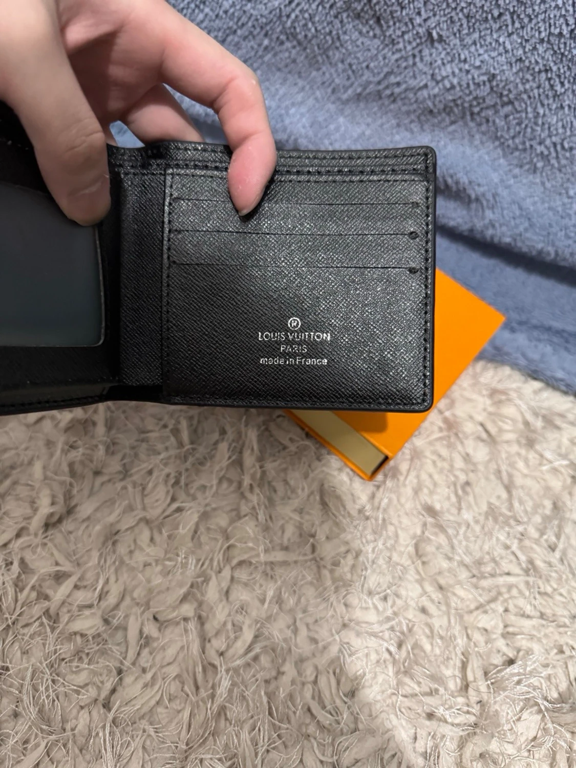 Llv wallet - 2