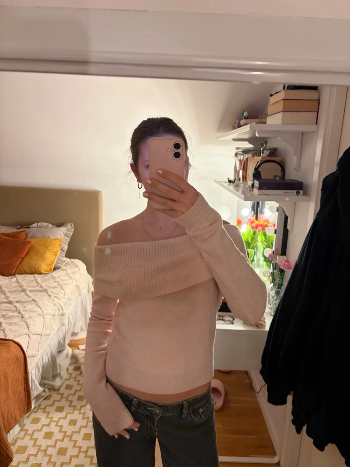 Ljusrosa off shoulder stickad tröja - 1