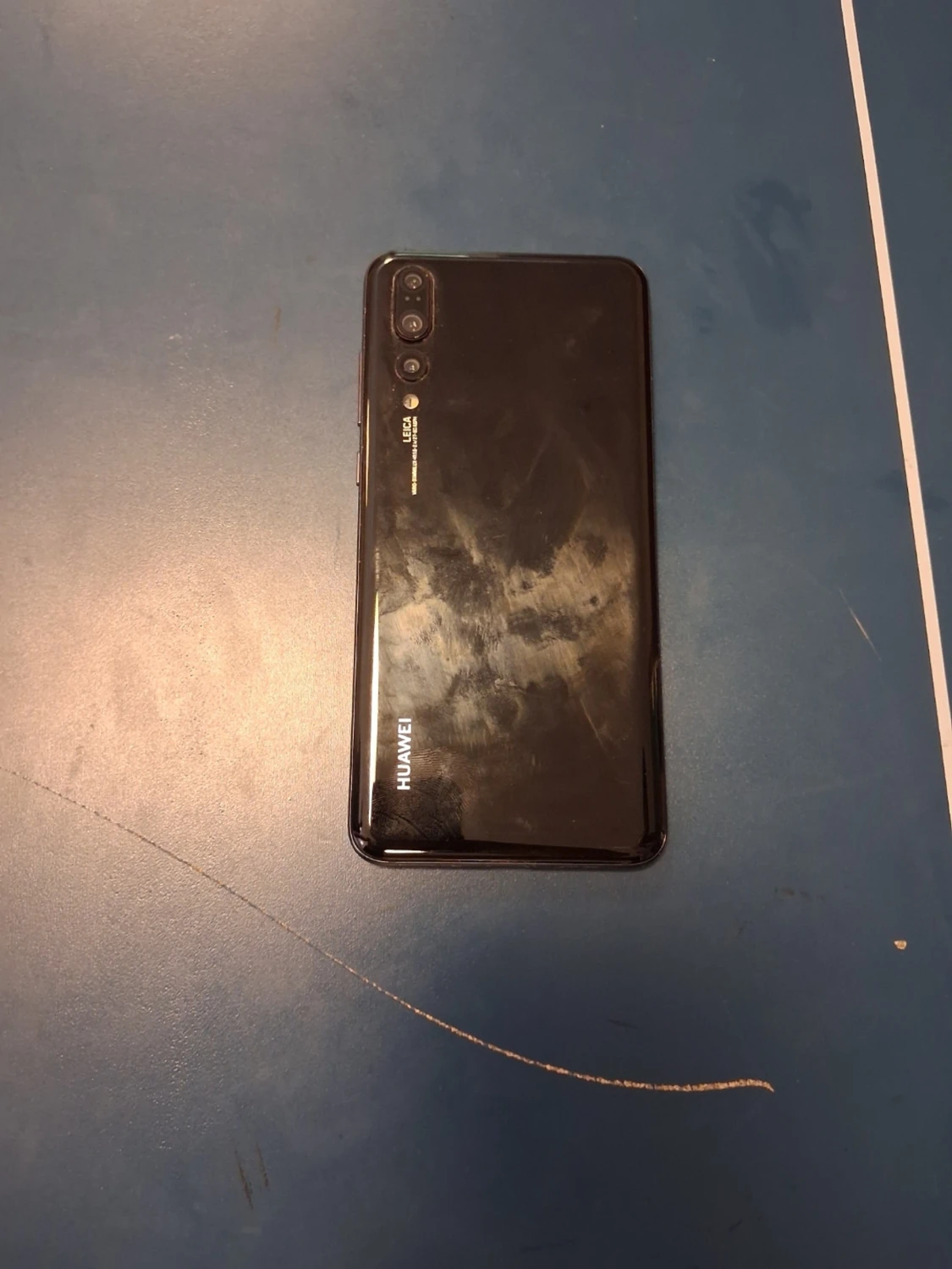 Svart Huawei P20 Pro smartphone
