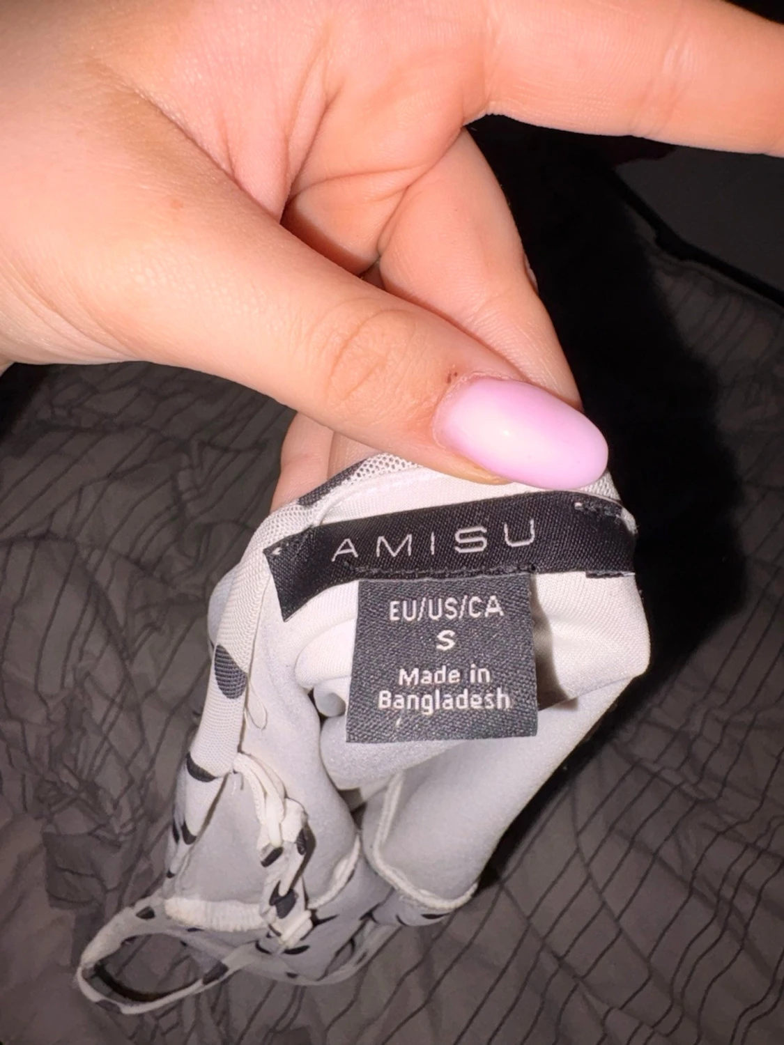 Prickig vit linnetopp med smala band - 2