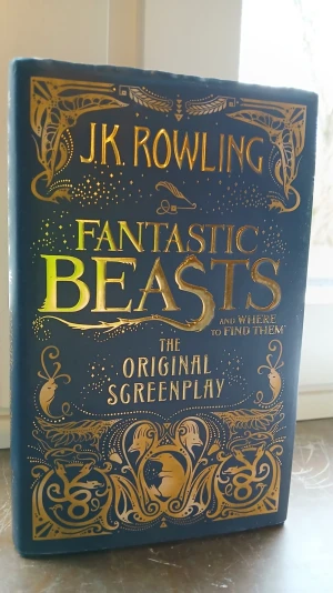Fantastic Beasts: The Original Screenplay - J.K. Rowling. 'Fantastic Beasts and Where to Find Them: The Original Screenplay'. På engelska. Inbunden.