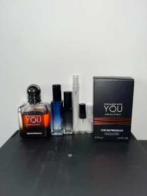 Stronger With You Absolutley—Sample, pris i beskrivningen - 1ml:14kr:28kr 3ml:42kr 5ml:70kr 10ml:130kr 20ml:250kr