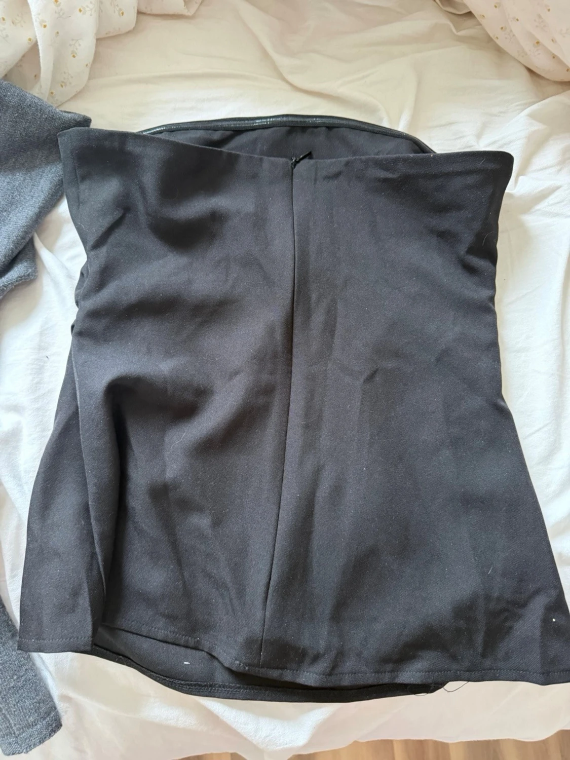 Svart axelbandslös tubtopp - 1