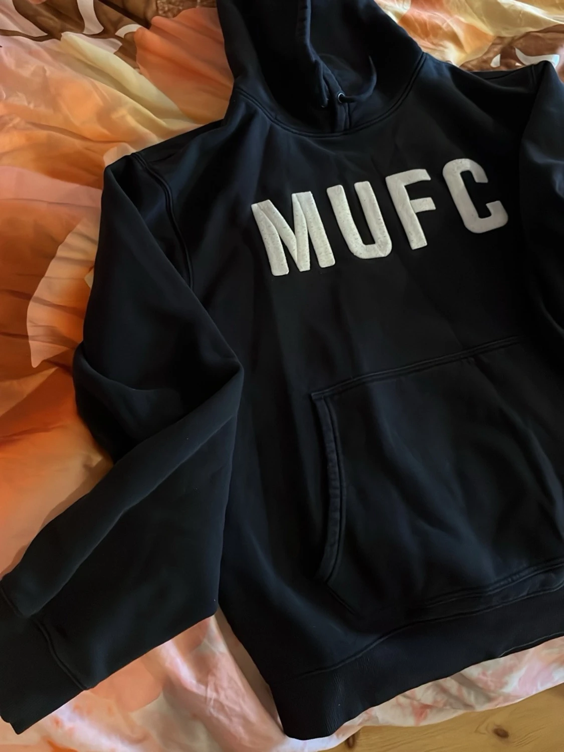     “Official Manchester United hoodie (MUFC) – authentic merch” - 2