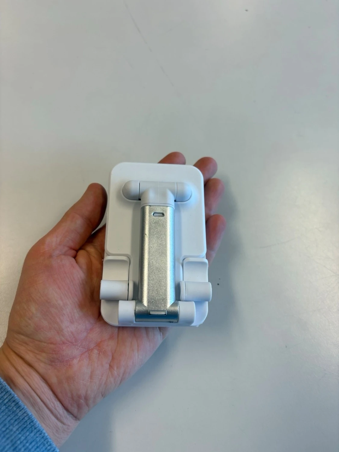 Vikbart mobilställ i vit plast - 6