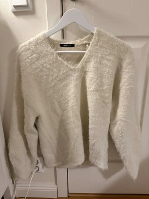 Stickad tröja - Mysig tröja 