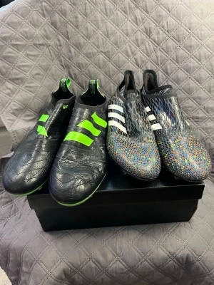 Adidas Glitch fotbollsskor - Adidas glitch, storlek 41 1/3 , 2 par skal och ett par ”insidor” ena paret är läder 
