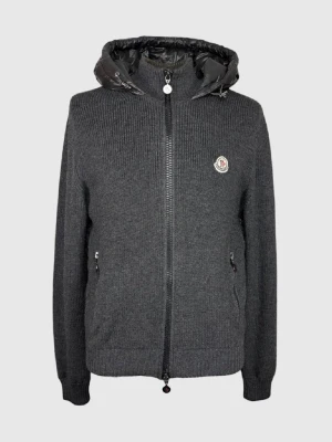 Moncler Backpadded Cardigan - Moncler cardigan! Storlek L, nyskick! Köpt för 14 599kr, kvitto finns! Priset är fast!