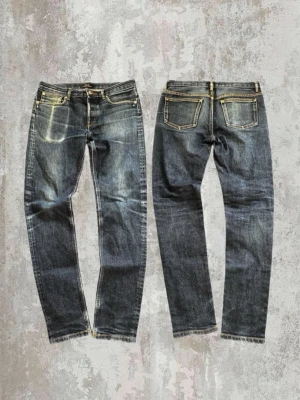 A.P.C. Petit New Standard selvedge - Tjena! Säljer mina selvedge A.P.C petit new standard jeans i storlek 30. Jeansen har en sjukt snygg wash och är i mycket bra skick! Hör gärna av er vid frågor!