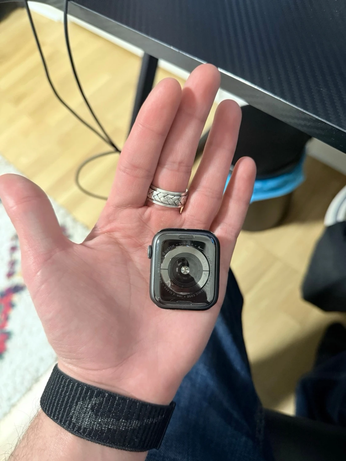 Apple Watch Nike svart aluminium