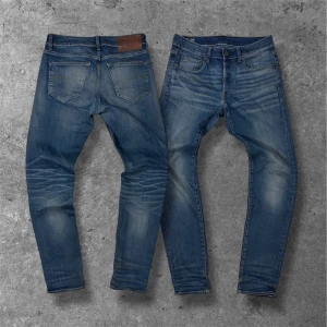G-Star jeans slim fit - Säljer dessa blåa jeansen från G-Star | W29 L34 | modell: 3301, slim fit | skick: 6,5/10, två små hål vid skrevet som säkert går att laga, utöver det fint skick | Hör av er vid frågor, pris kan diskuteras vid snabb affär! 🫡