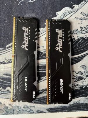 Kinston Fury Beast 16gb DDR4 3200mhz med RGB - RAM med rgb ddr4, använd en gång 