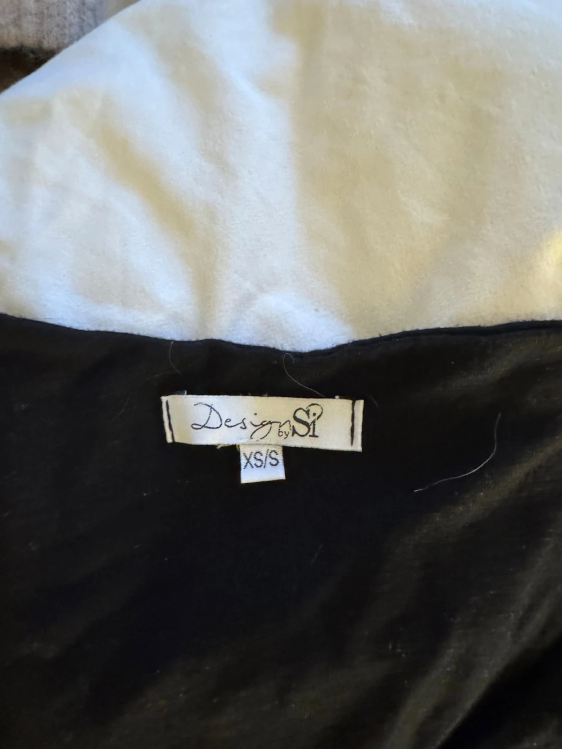 Svart långärmad topp med knyt - 2