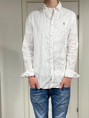 Polo Ralph Lauren Linneskjorta  - Säljer nu denna Polo Ralph Lauren linneskjorta, skriv för fler bilder/frågor🙌🏼